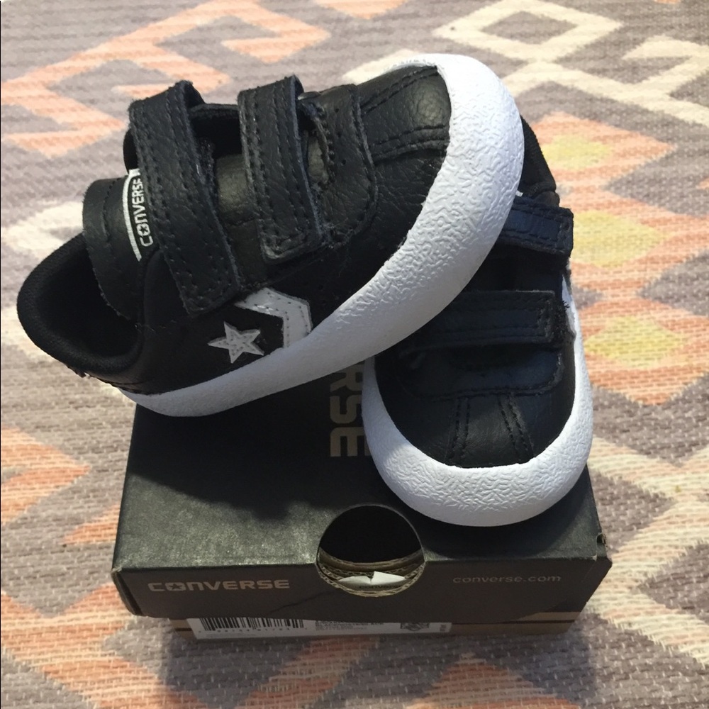Brand New Size 3 Infant Converse Breakpoint 2V
